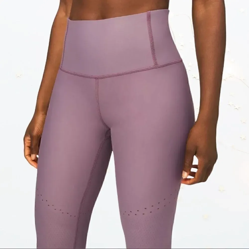 LULULEMON IN FOCUS RUN HIGH-RISE TIGHT FROSTED MULBERRY SIZE 10 LEGGINGS NWT NEW